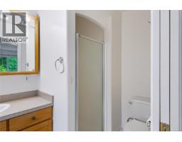 Bathroom - 4269 Wellington Ave, Port Alberni, BC V9Y7L4 Photo 13