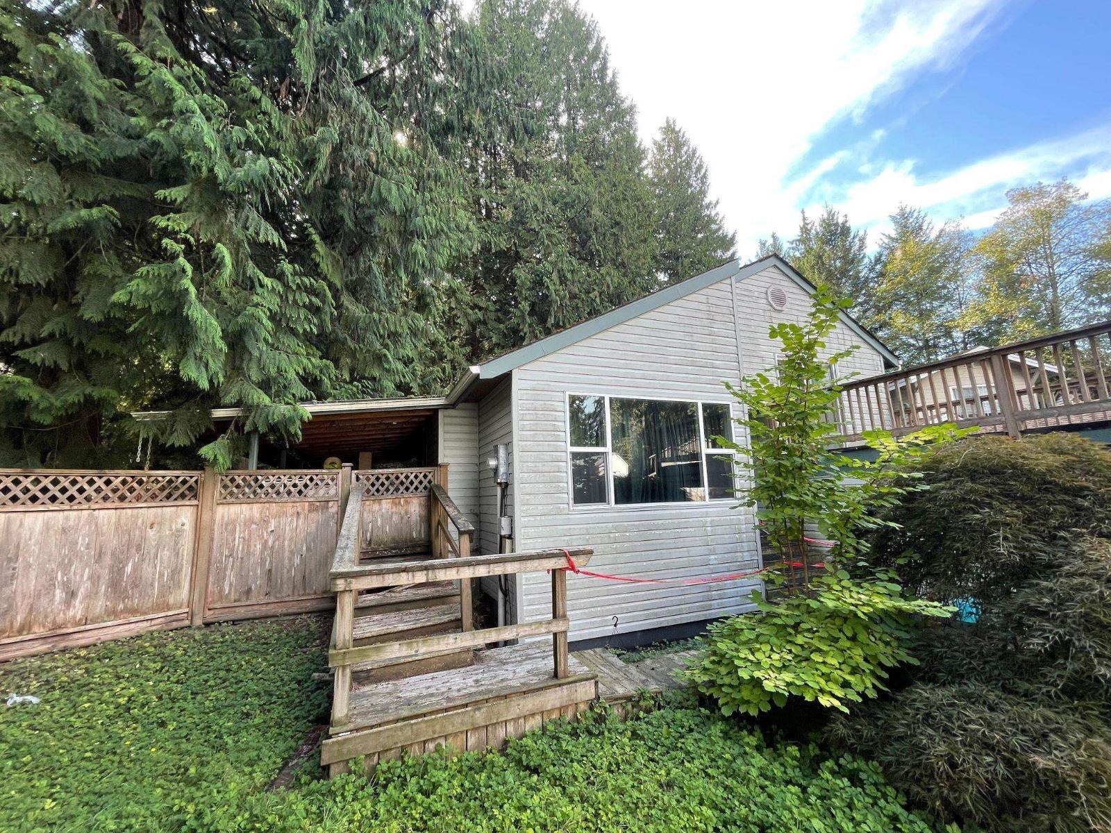 14718 101A AVENUE, Surrey — photo 4