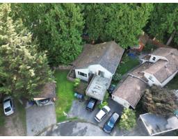 14718 101a Avenue, Surrey, BC V3R7E7 Photo 6