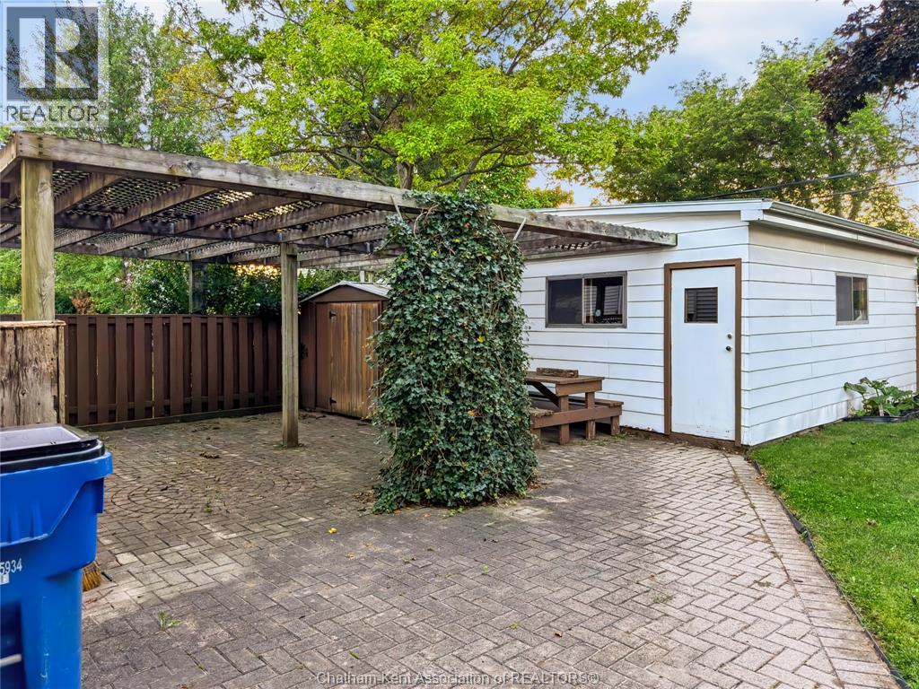 55 Prince Arthur AVENUE - 23