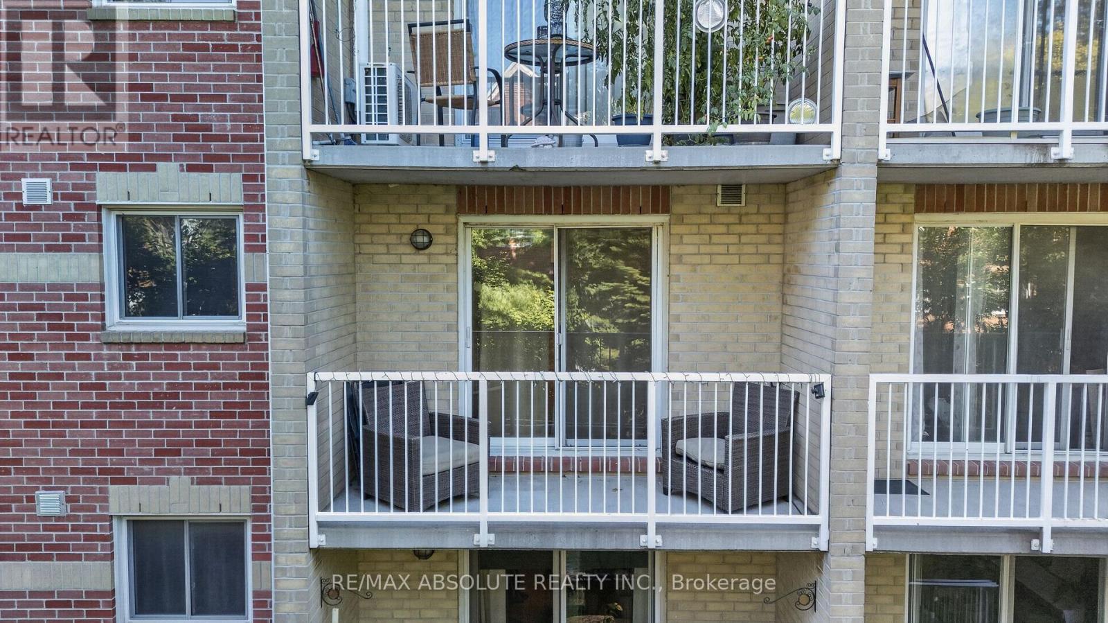 #305 310 KINGSDALE AVENUE - 21