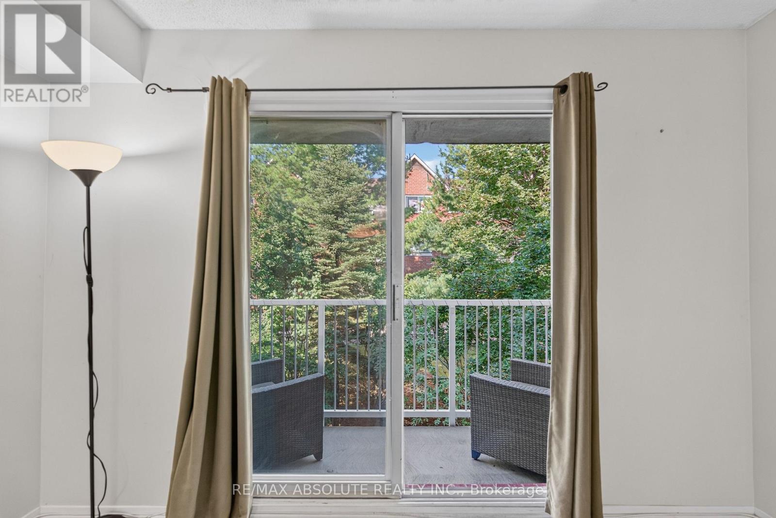 #305 310 KINGSDALE AVENUE - Image 22