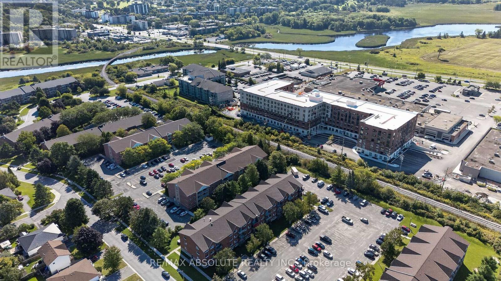 #305 310 KINGSDALE AVENUE - Image 30