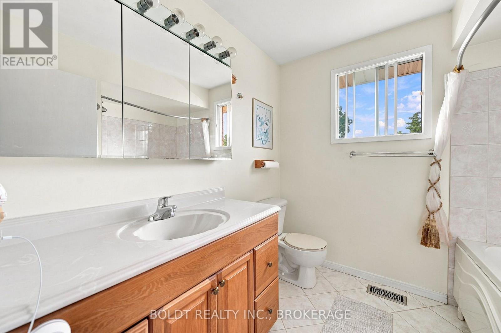 233 FRUITLAND ROAD - 10