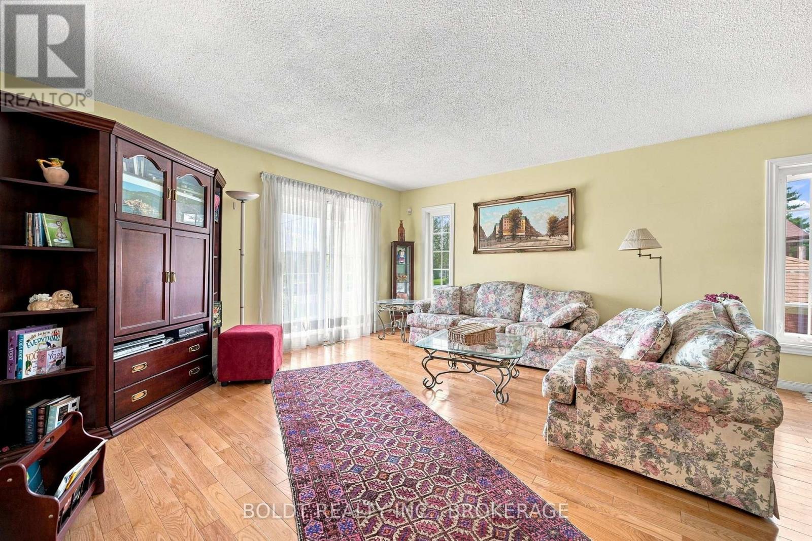 233 FRUITLAND ROAD - 3