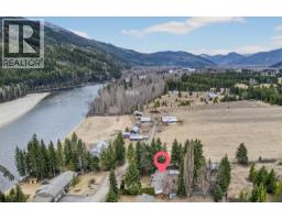 1297 Thompson Drive, Clearwater, BC V0E1N2 Photo 28