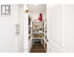 136 Homewood Avenue, Toronto, ON M2M1K3 Photo 19