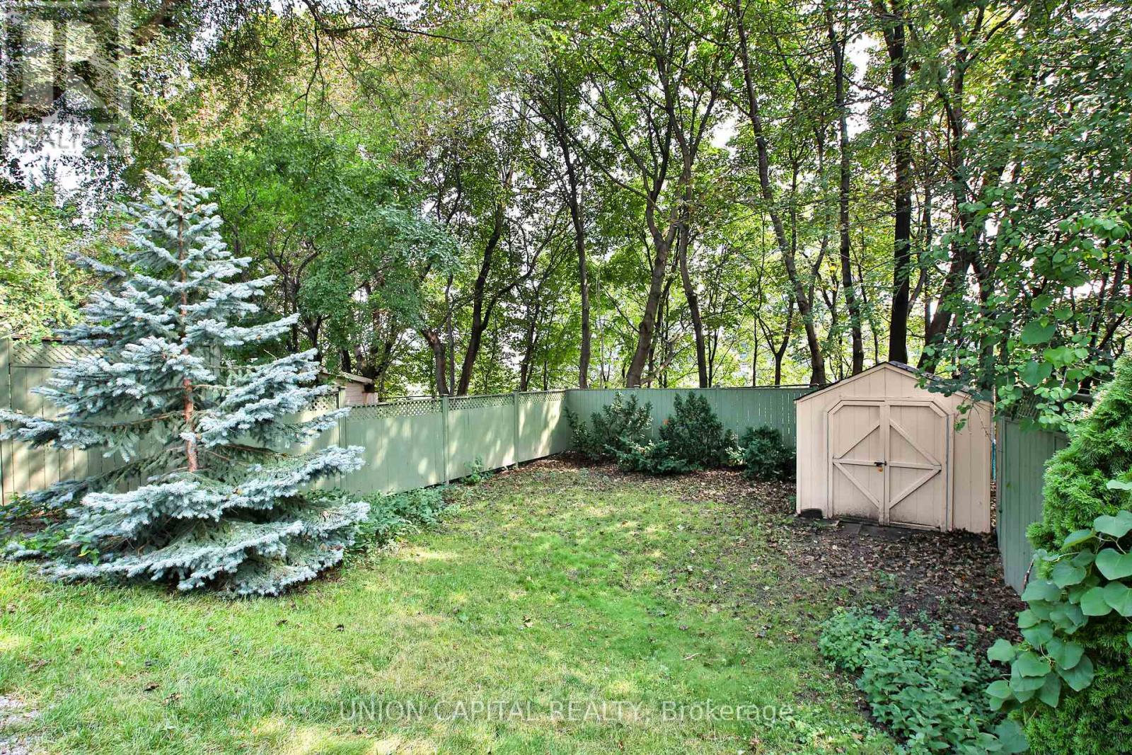 81 THURSFIELD CRESCENT - 41