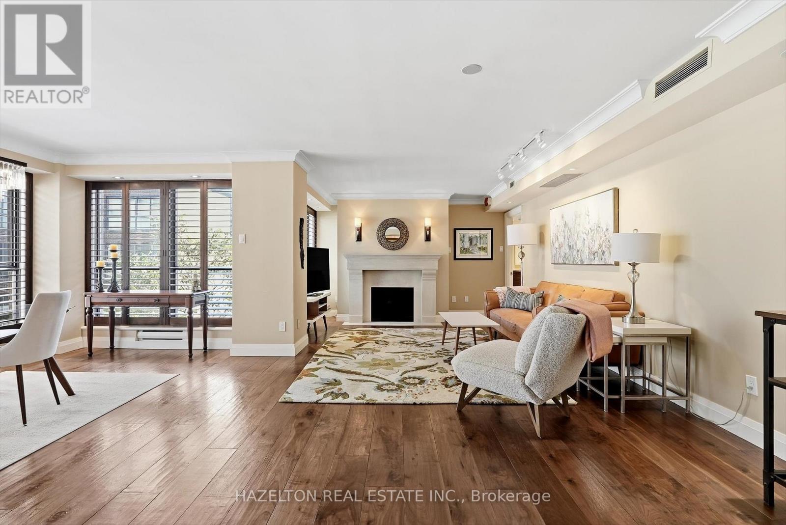 #608 164 CUMBERLAND STREET - 21