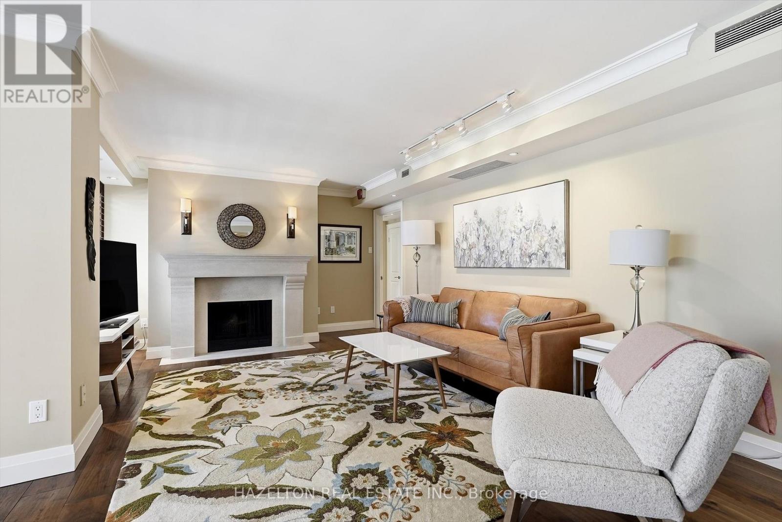 #608 164 CUMBERLAND STREET - 22