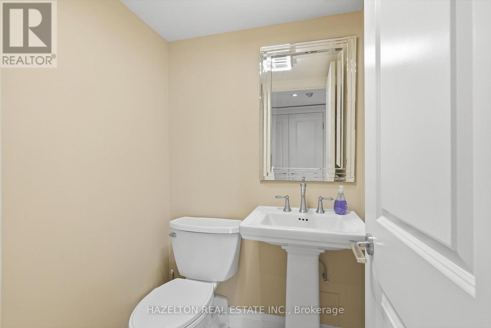 #608 164 CUMBERLAND STREET - Image 31
