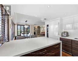 608 - 164 Cumberland Street, Toronto, ON M5R1A8 Photo 9