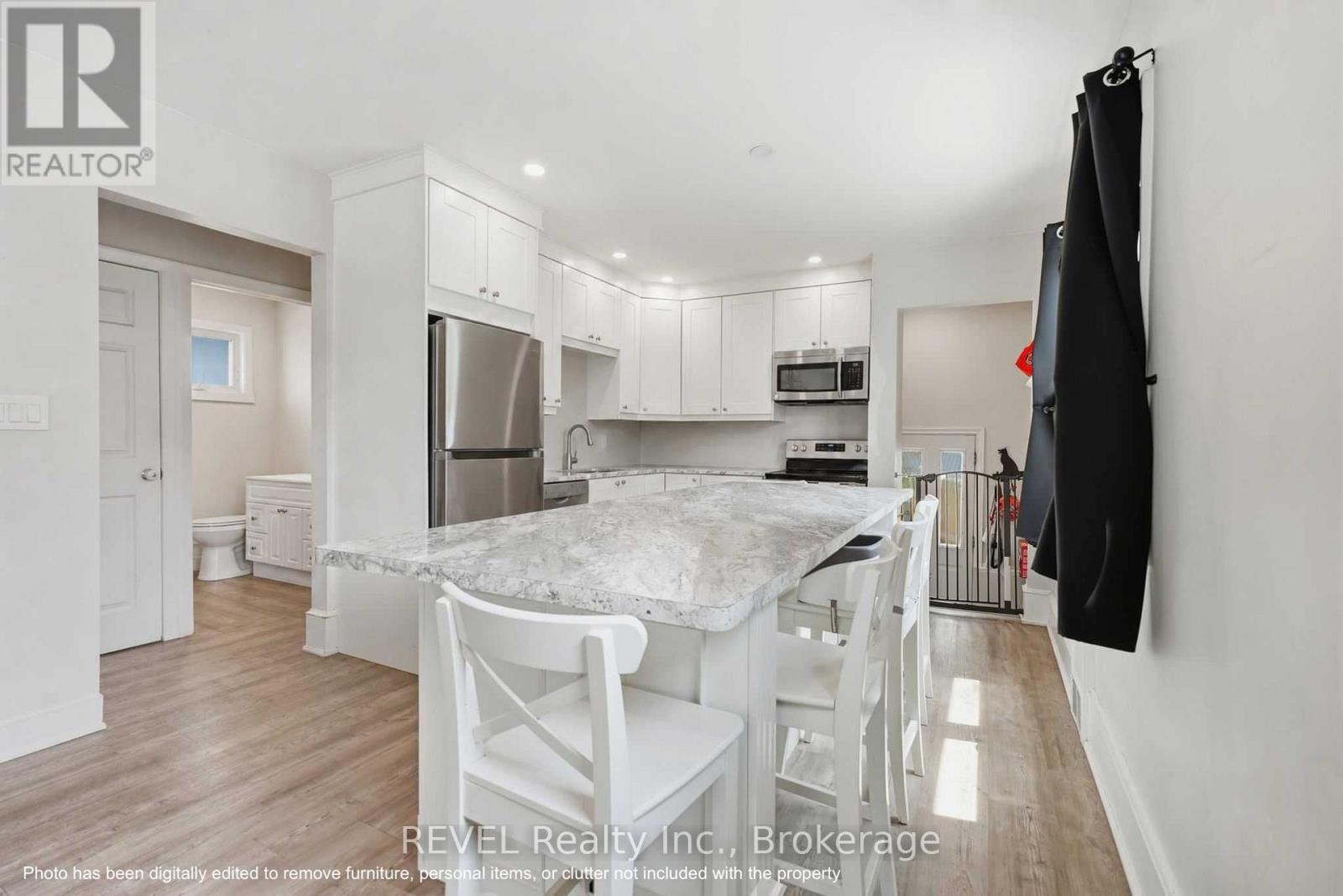 19 LEEPER STREET, St. Catharines (Western Hill) — photo 8