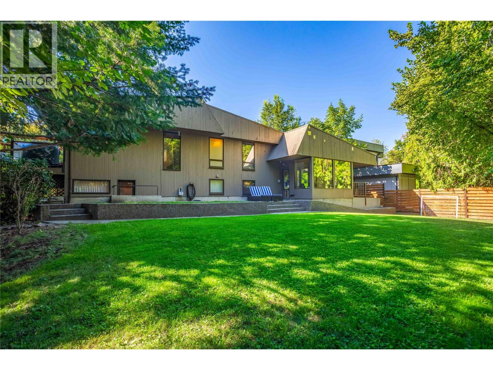  574 McClure Road, Kelowna