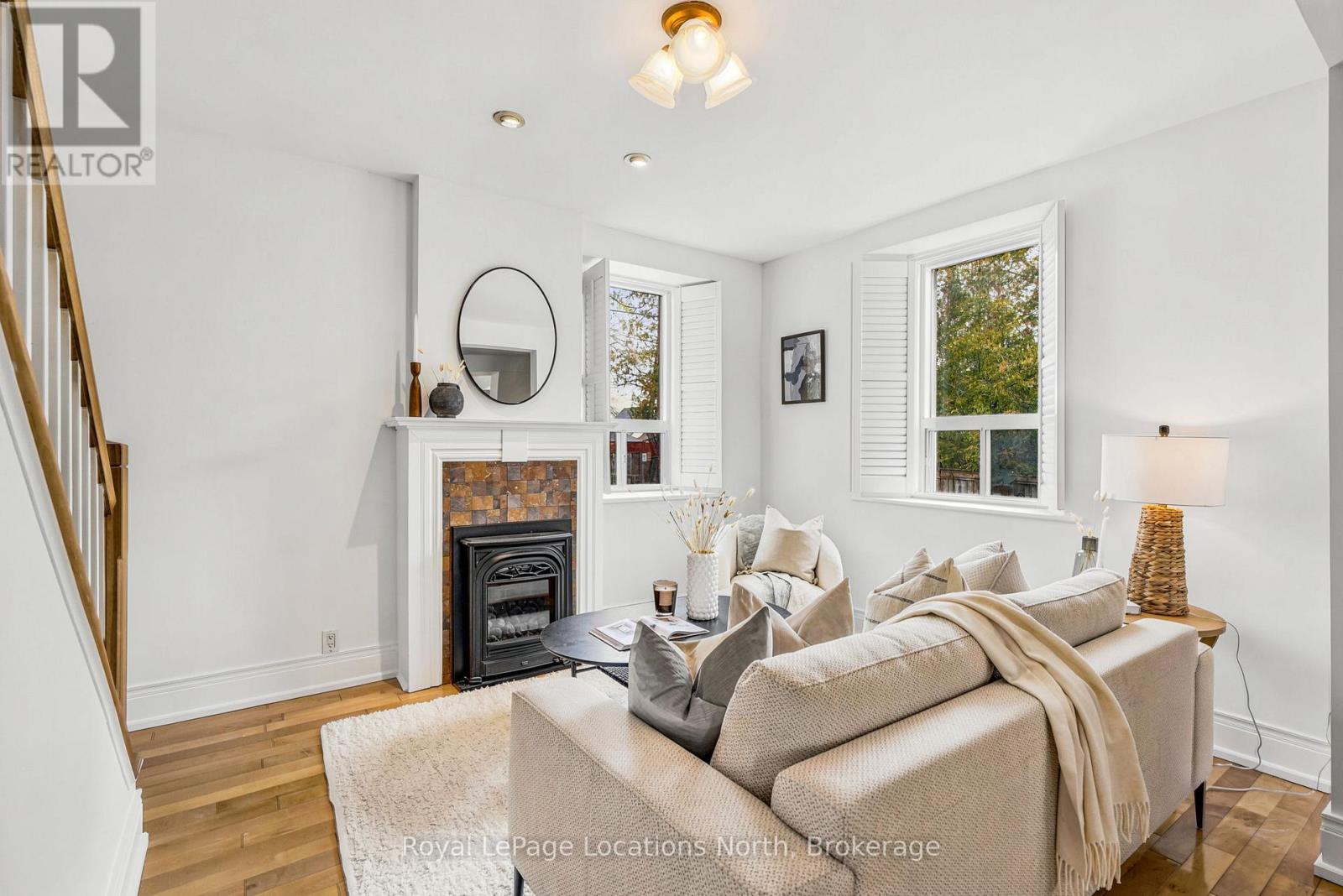 562 CAMERON STREET - 13