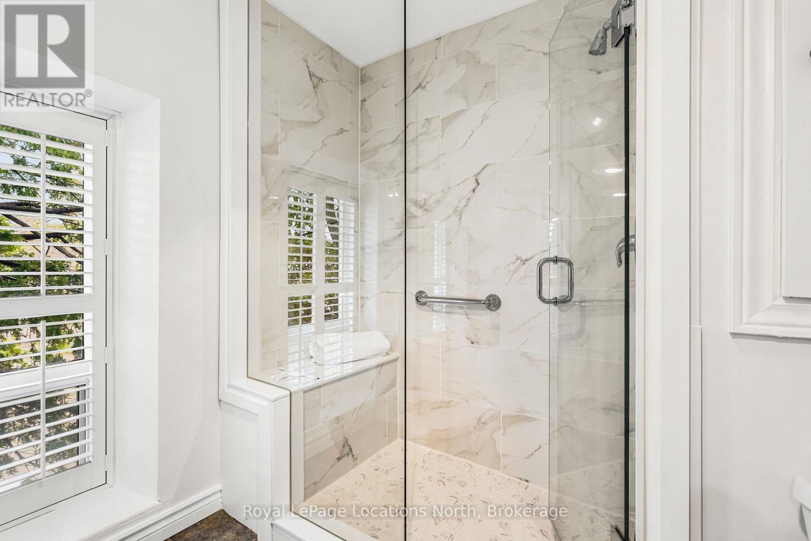 562 CAMERON STREET - Image 25