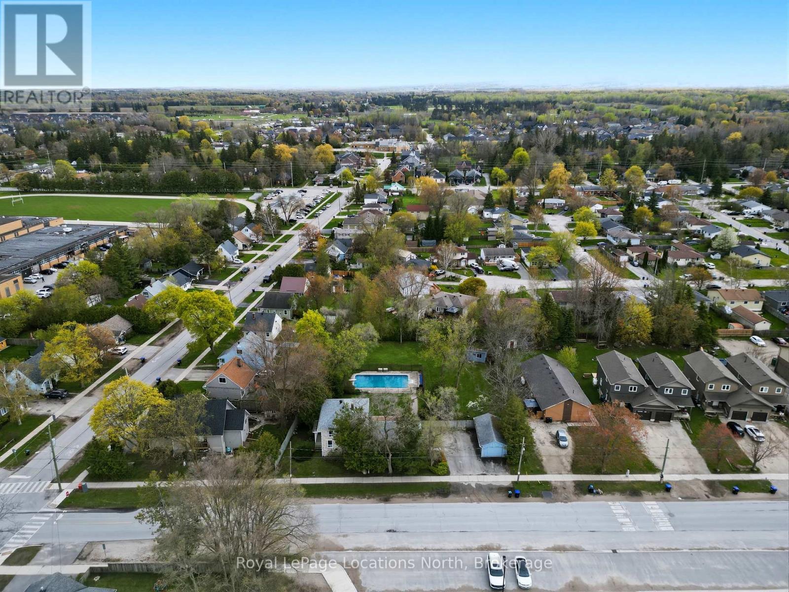 562 CAMERON STREET - Image 39