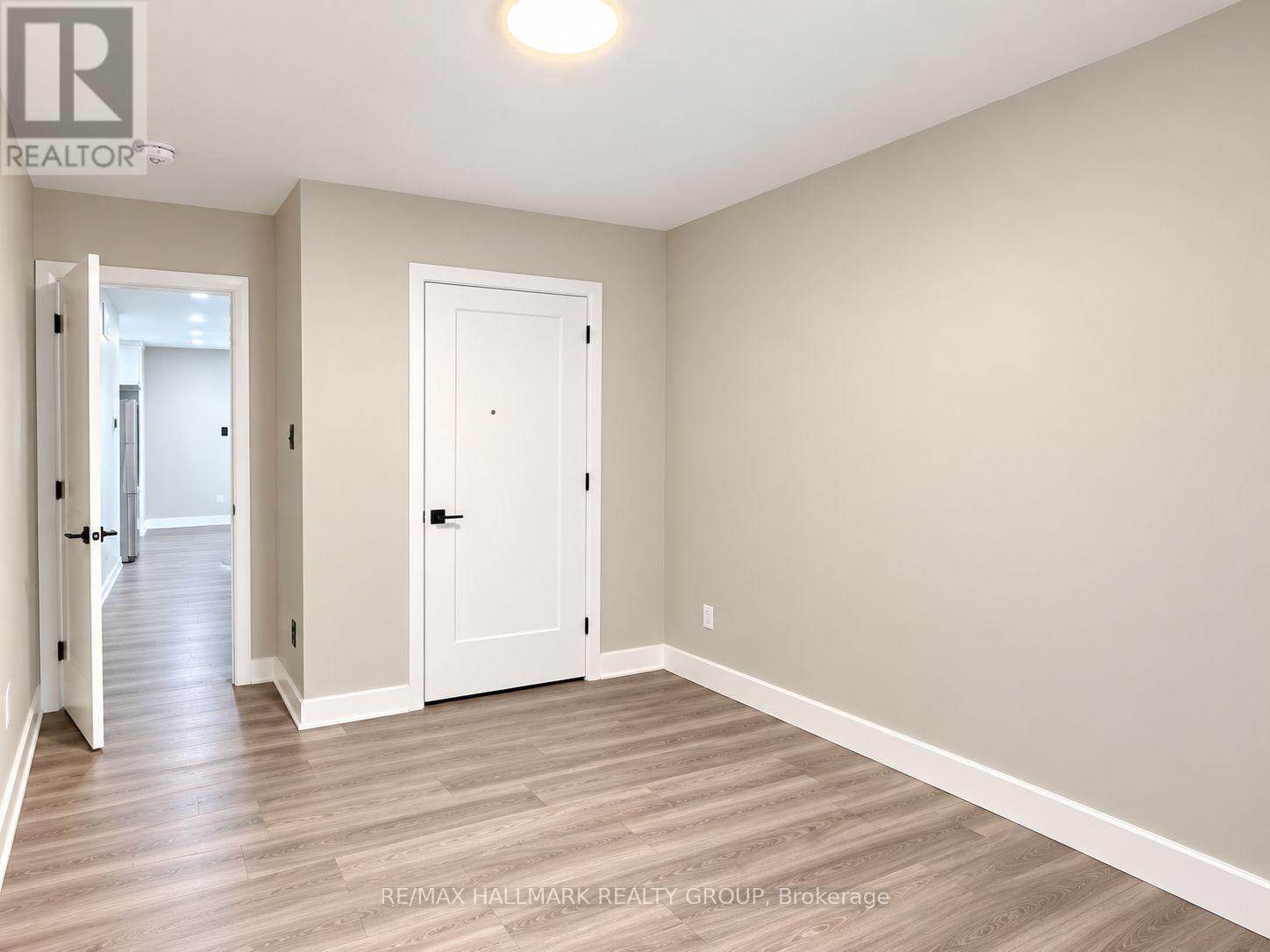 3 Bed, 1 Bath House for Rent in Ottawa – 3A – 131 CAMELIA AVENUE, Ottawa – MLS# X13749278 - Image 10