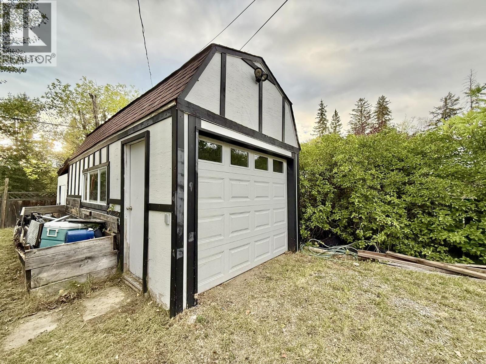 356 BAKER DRIVE - 2