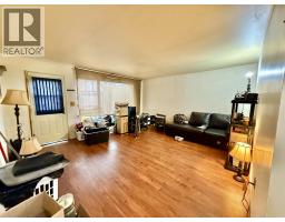 356 Baker Drive, Quesnel, BC V2J1T9 Photo 8