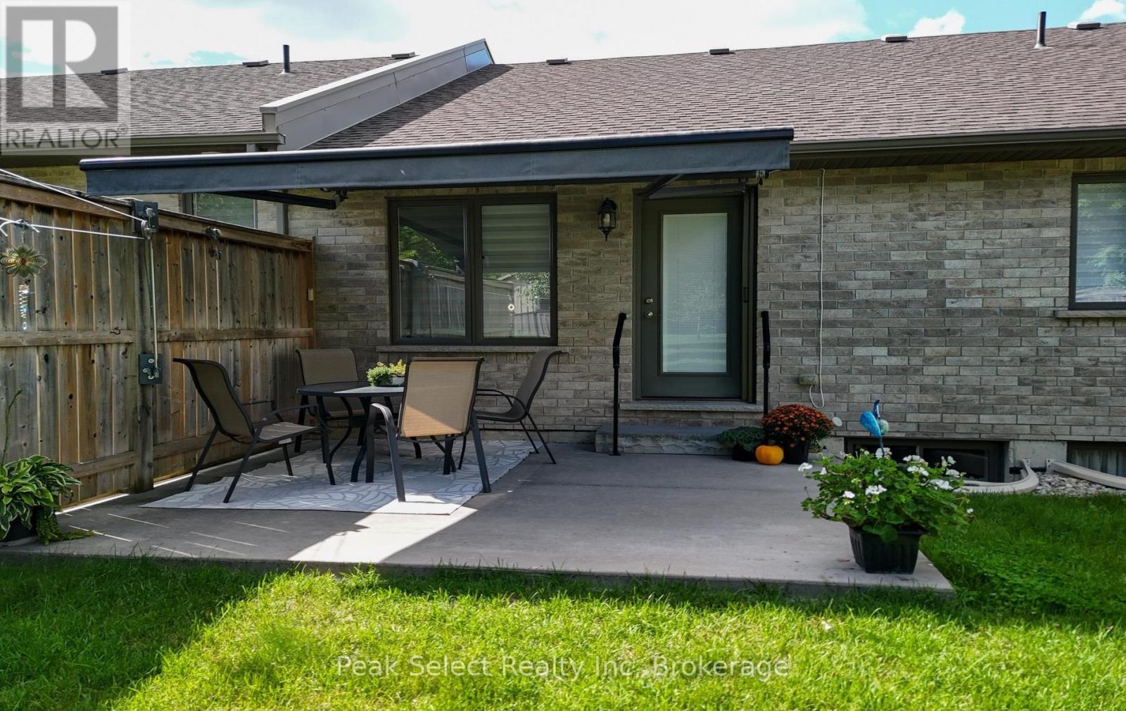 321 TRACY STREET - 36