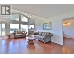 415, 4623 65 Street, Camrose, AB T4V4R3 Photo 17