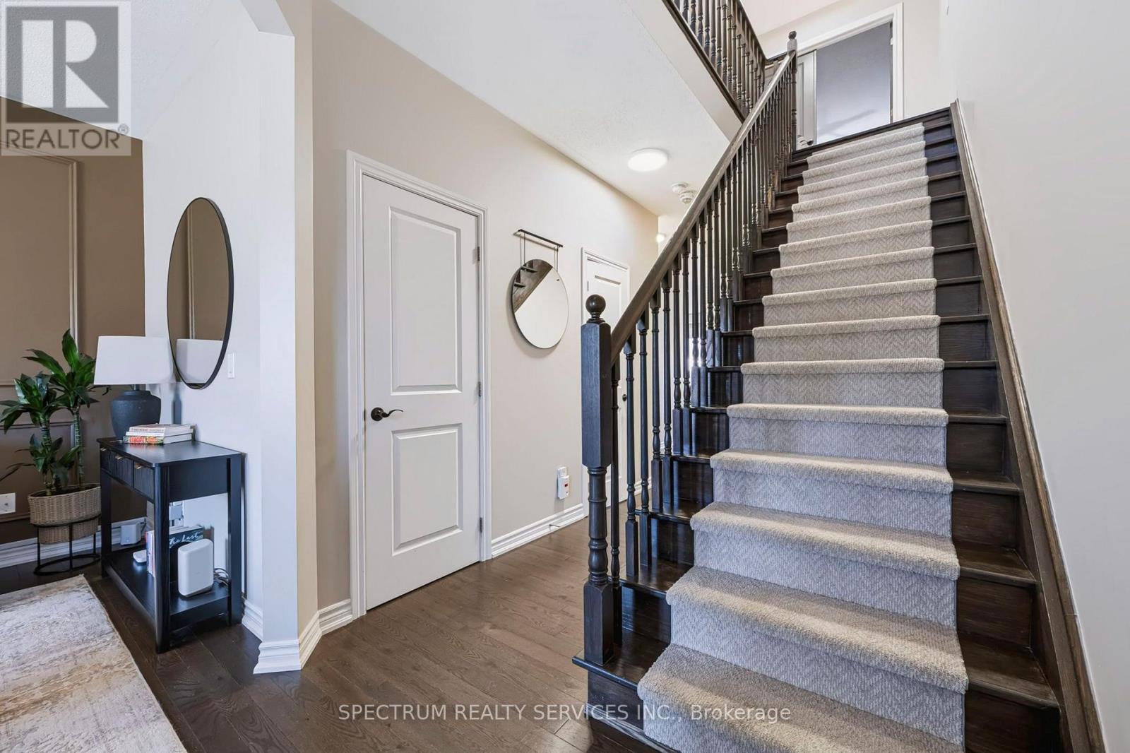 69 STRACHAN TRAIL - 10