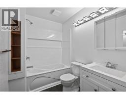Bedroom - 3627 Cedardale Rd, Cobble Hill, BC V0R1L7 Photo 9