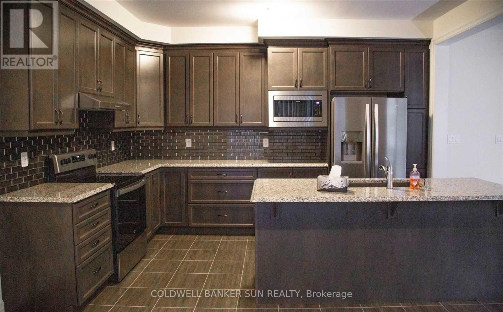 13 DIVERS ROAD, Brampton (Northwest Brampton) — photo 7