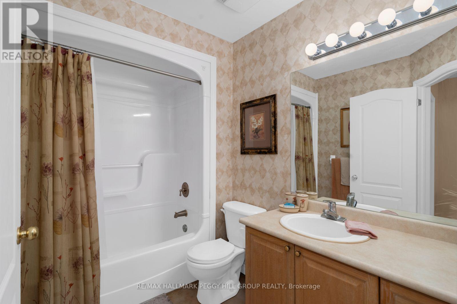 5 SANDRINGHAM DRIVE - Image 14