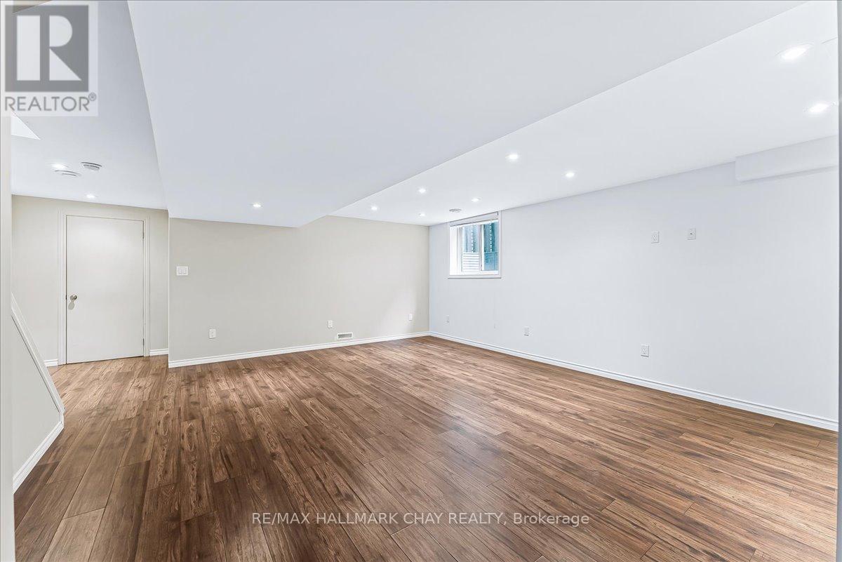 3 BELL STREET - Image 30
