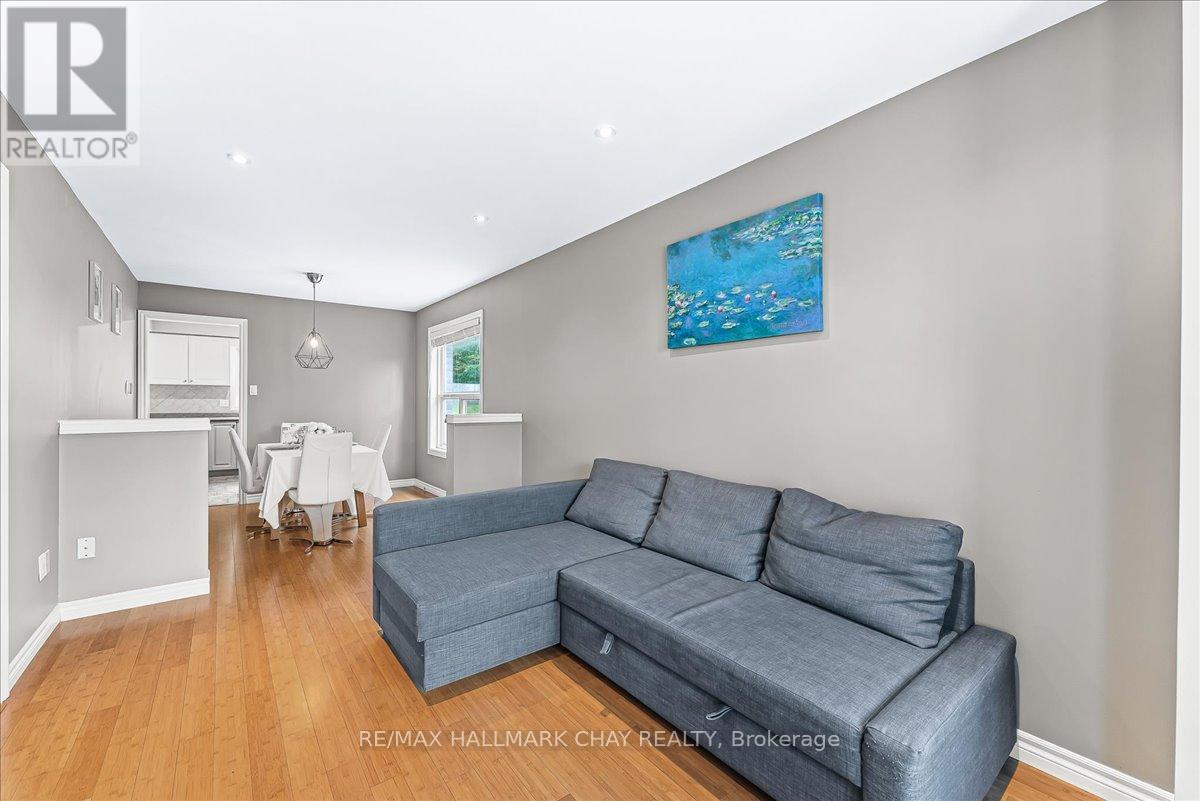 3 BELL STREET - 31