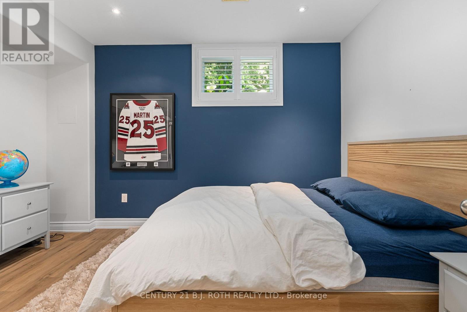 42 LILAC LANE - Image 34