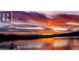  3963 Angus Drive, West Kelowna