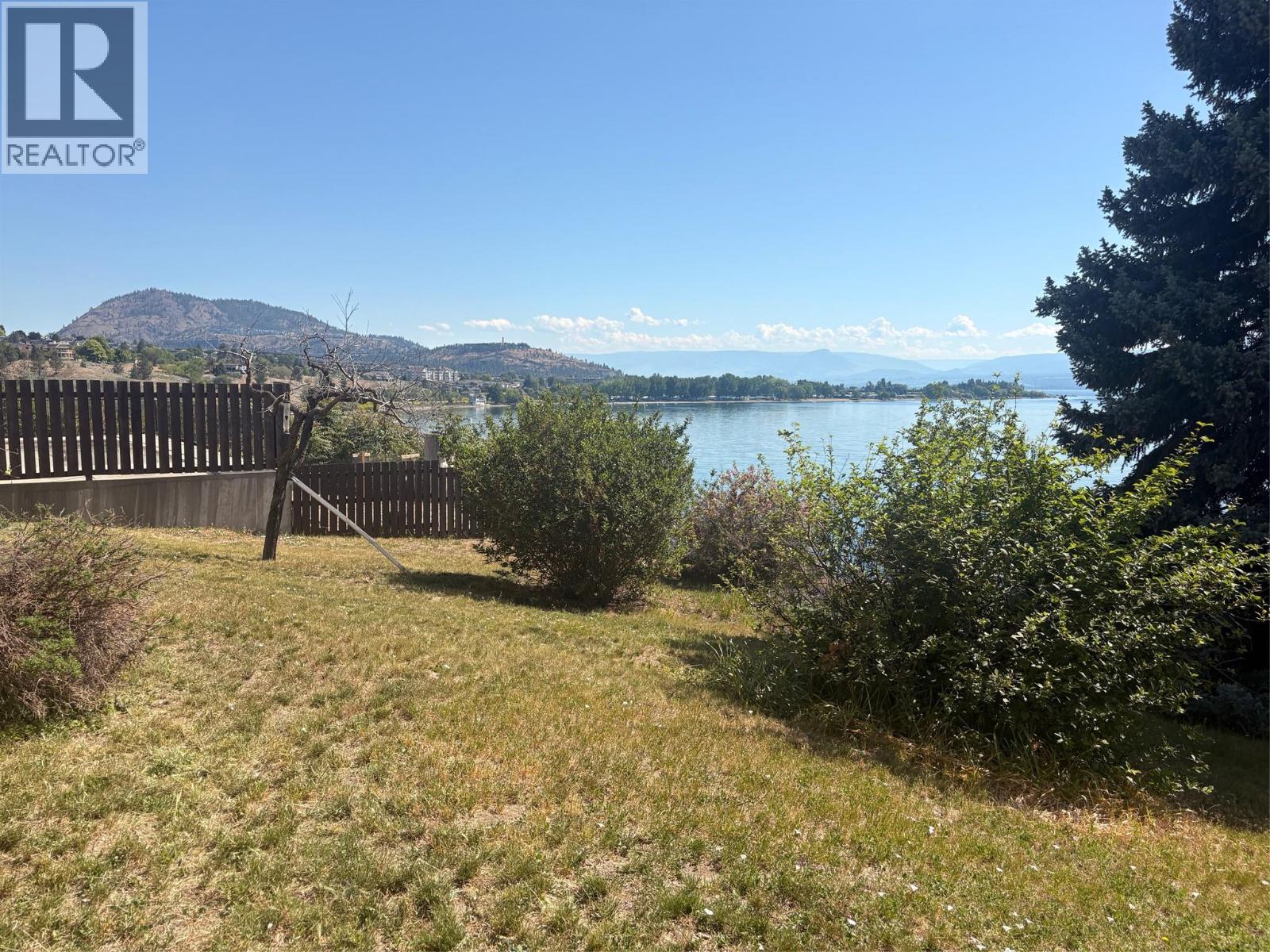  3963 Angus Drive, West Kelowna