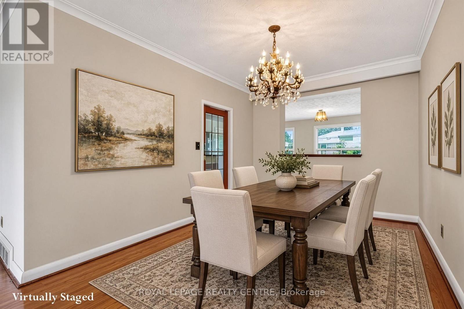 22 EUPHRASIA DRIVE - 9