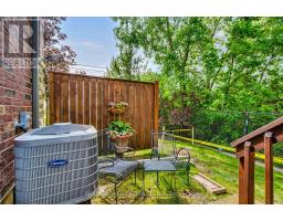 5 Liddycoat Lane, Hamilton, ON L9G0A7 Photo 24
