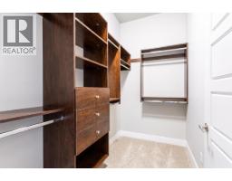 3383 Gislason Avenue, Coquitlam, BC V3E0C5 Photo 9