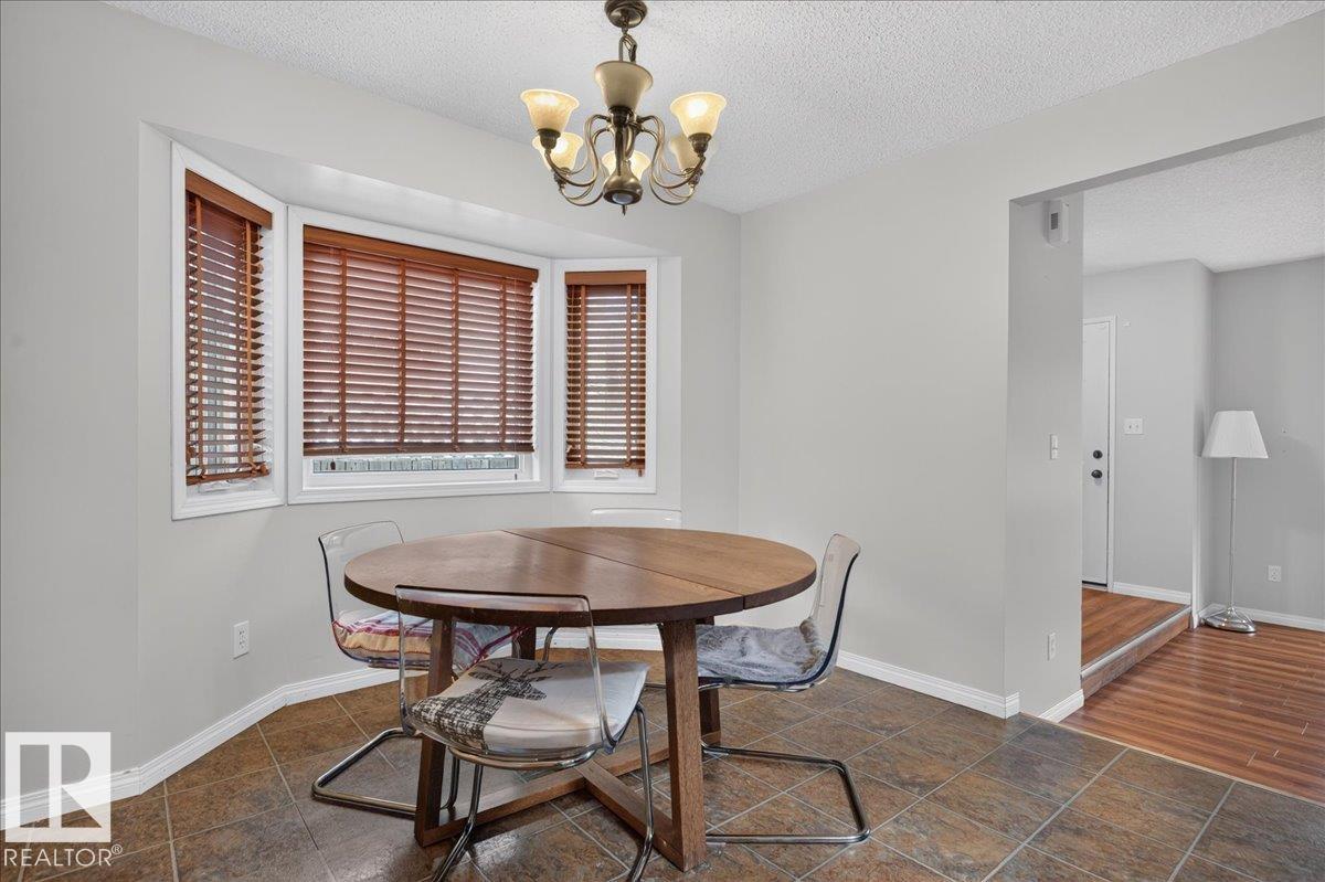 4110 35 ST NW - 19