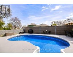 36 Maplegrove Avenue, Bradford West Gwillimbury, ON L3Z1S1 Photo 24