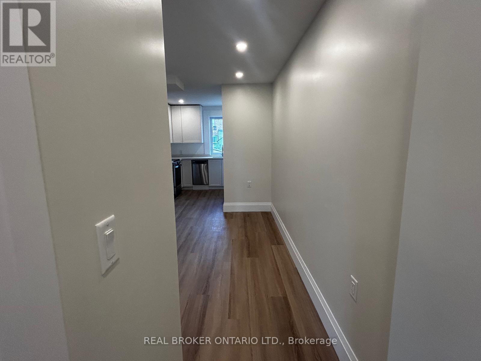 2 - 659 VAUGHAN ROAD, Toronto (Oakwood Village) — photo 3