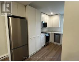2 - 659 Vaughan Road, Toronto, ON M6E2Y4 Photo 9