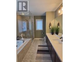 170 Gold Park Gate, Essa, ON L3W0B4 Photo 13