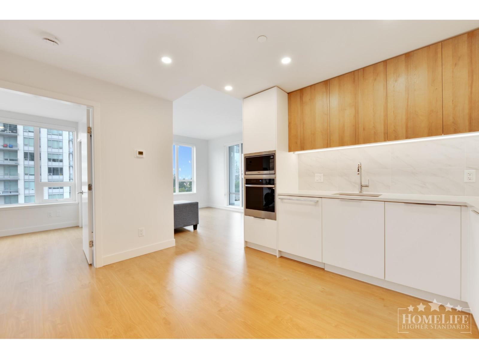 809 13387 OLD YALE ROAD, Surrey