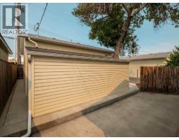 132 14 Street N, Lethbridge, AB T1H2V7 Photo 40