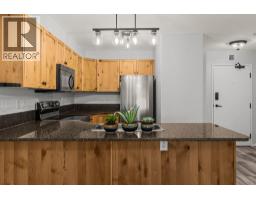120, 300 Palliser Lane, Canmore, AB T1W0H5 Photo 7