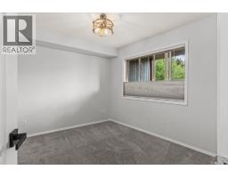 120, 300 Palliser Lane, Canmore, AB T1W0H5 Photo 16
