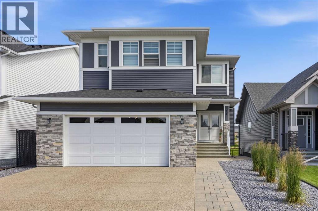 20 Highwood Drive, Okotoks — photo 1