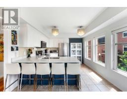 222 - 1837 Eglinton Avenue E, Toronto, ON M4A2Y4 Photo 12