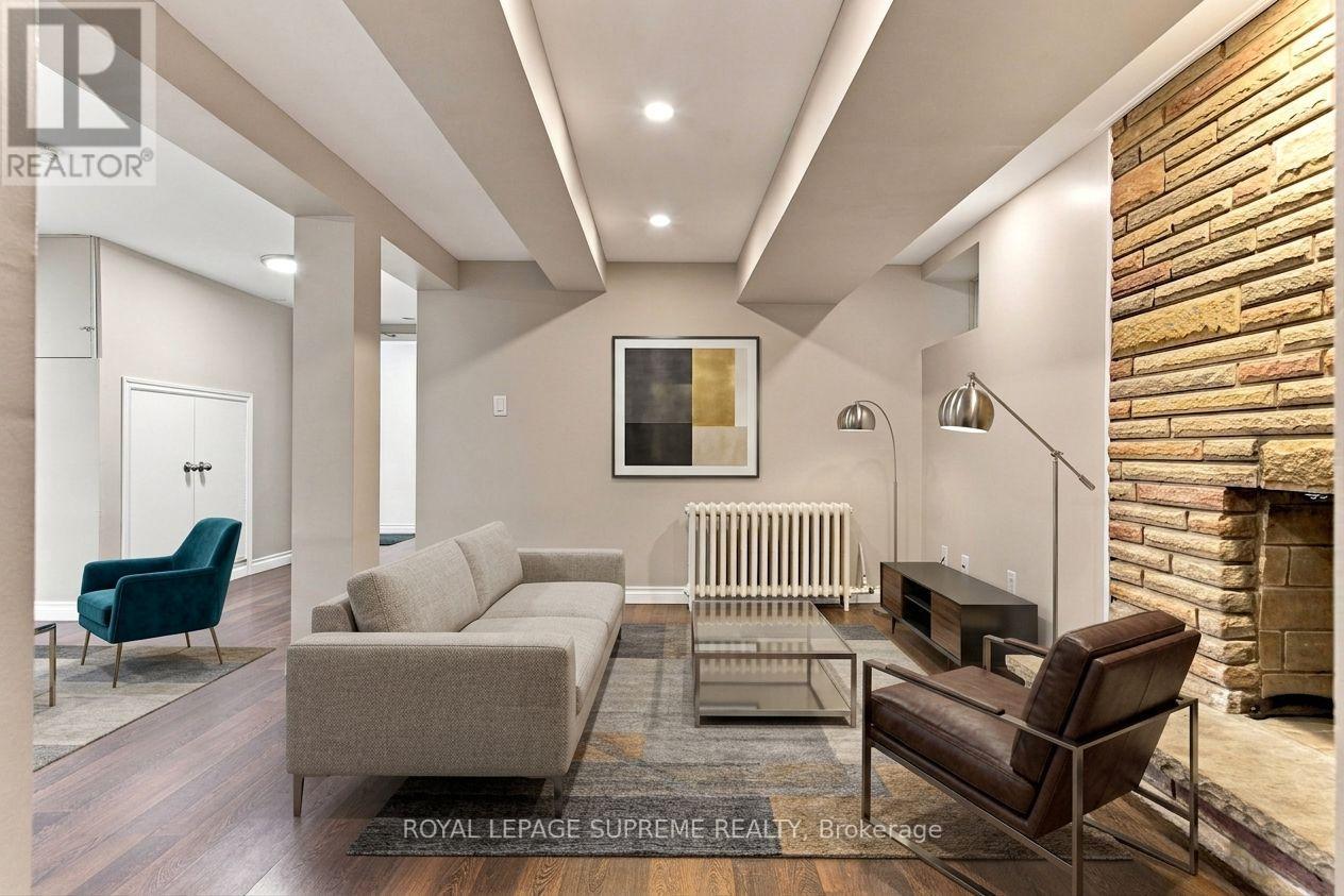 229 WINONA DRIVE - 43
